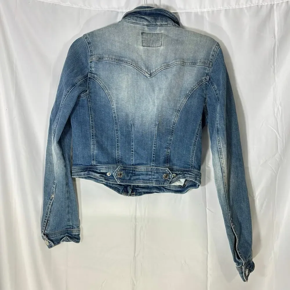 Gina Tricot Classic Denim Jacket Blue Size 40 M 12 Button Front Casual Style - Picture 3 of 5